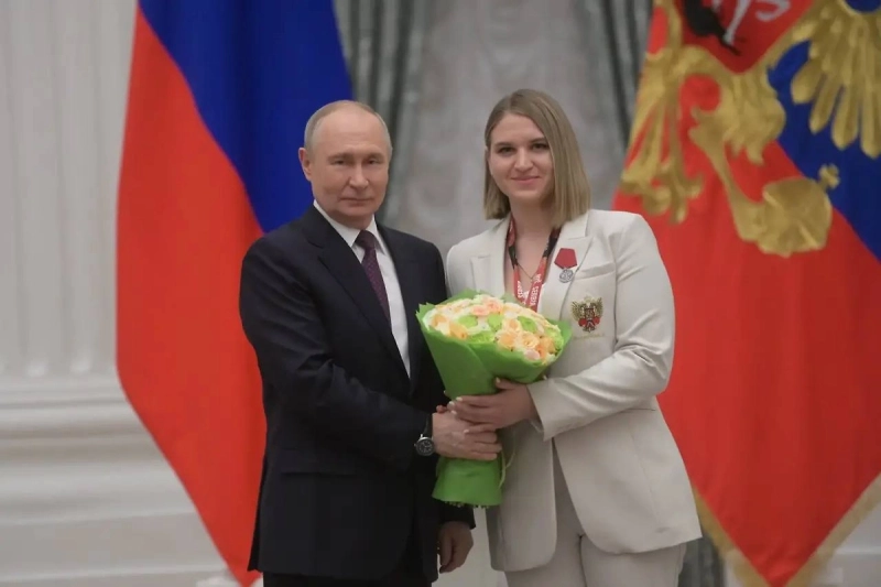 Путин вручил ордена и медали российским боксёрам — победителям мировых первенств