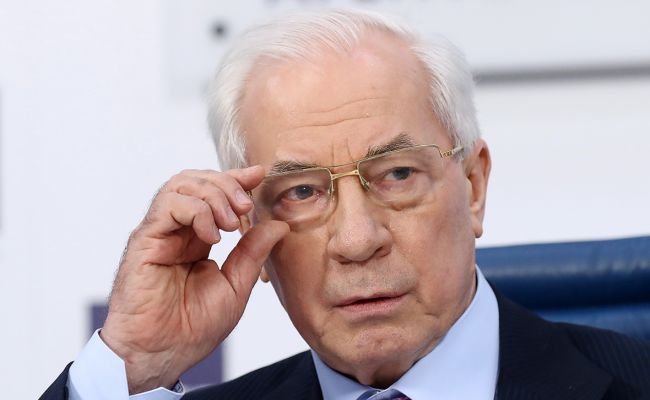 Азаров: в Армении готовится цветная революция по украинскому сценарию