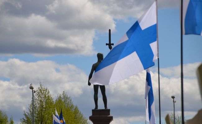 Финляндия заявила, что в ее небо вторгся «неидентифицированный дрон»
