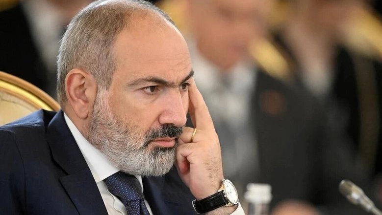 Пашинян пригрозил своим политическим противникам утопить их в черной икре