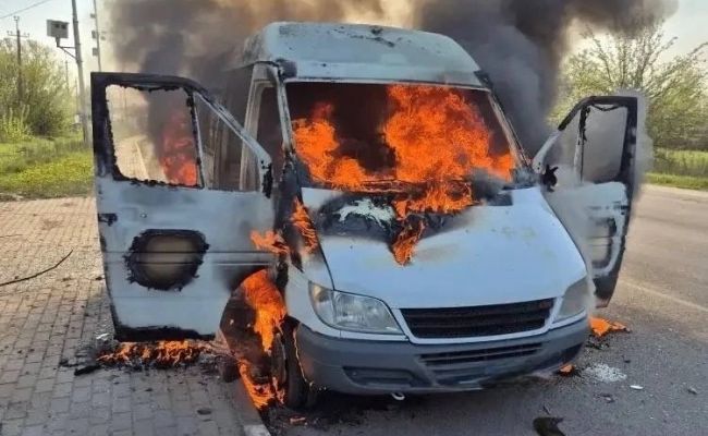 В Белгородской области дрон ВСУ атаковал микроавтобус с пассажирами: погибла женщина