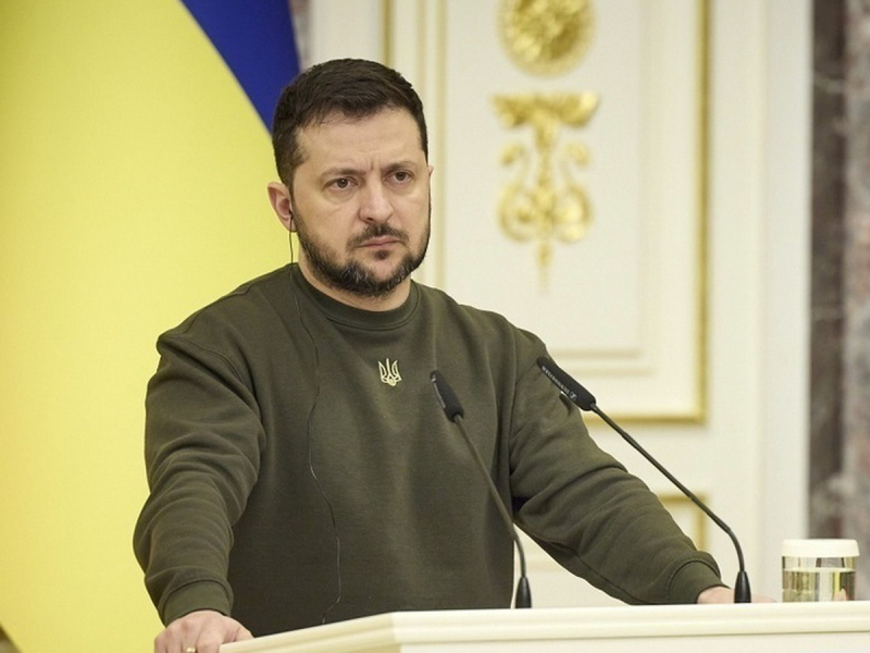 Зеленский призвал лидеров не приезжать в Москву 9 мая, напомнив о «дальнобойных возможностях» Украины