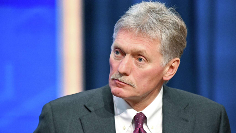 Песков назвал пиратством задержание Францией танкера Tagor